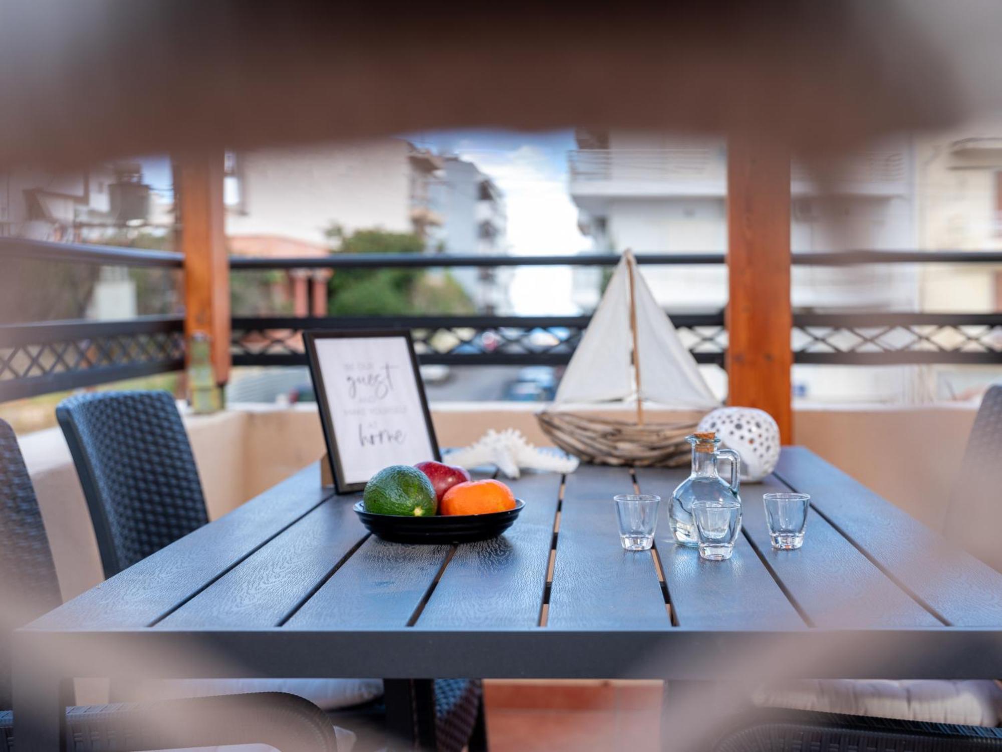 Cocomelo Apts 3 Luxury Heraklion  ภายนอก รูปภาพ