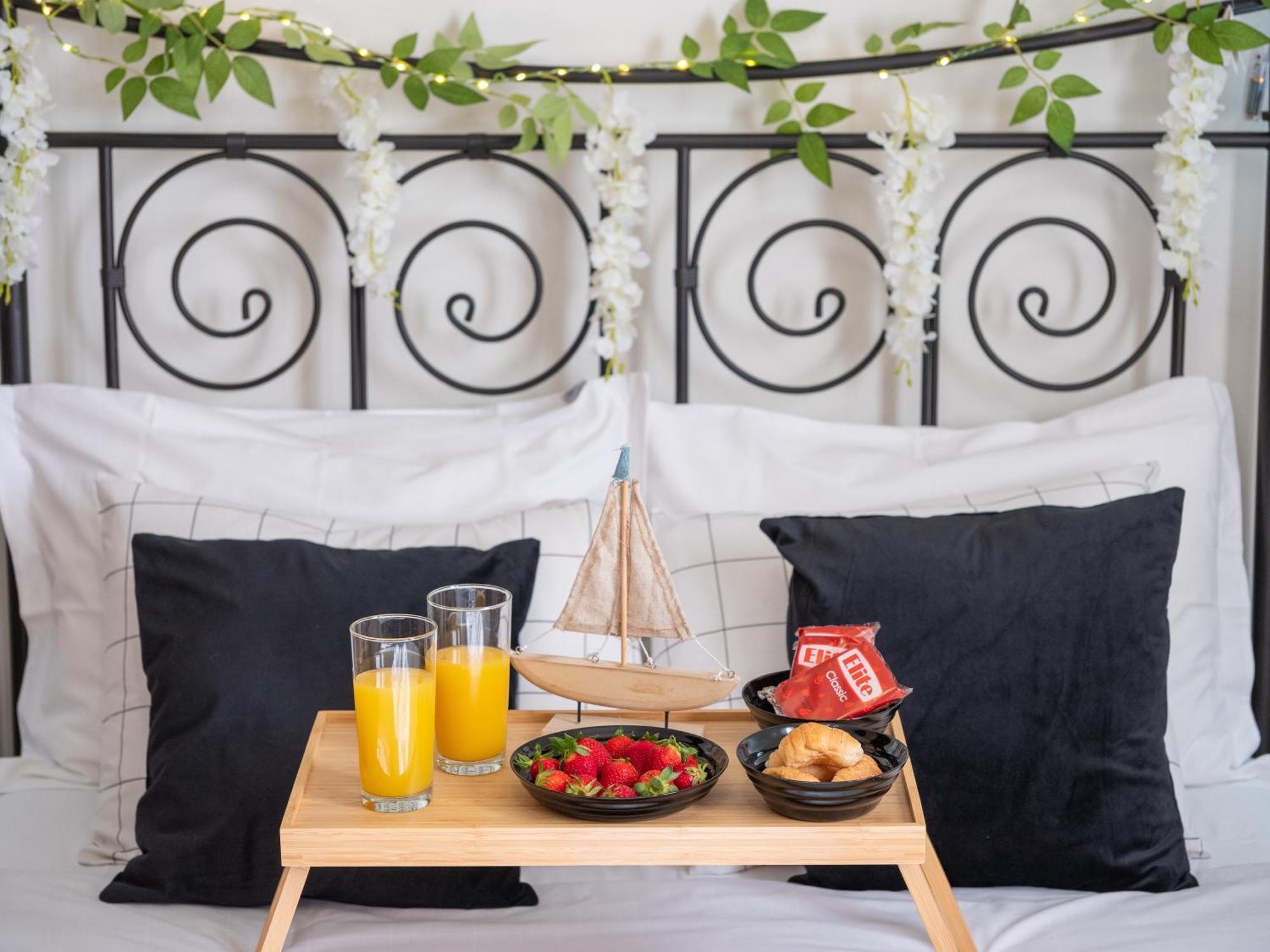 Cocomelo Apts 3 Luxury Heraklion  ภายนอก รูปภาพ